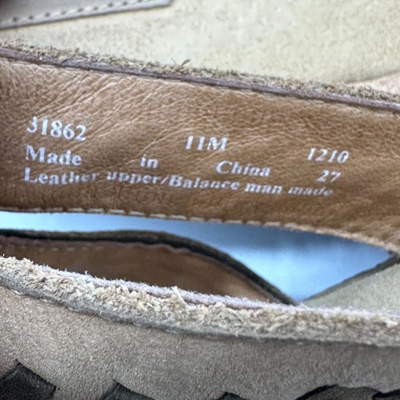 Clarks Artisan Sandals Womens Slip On Suede Leather Flats Active Air Tan 11 M - Picture 8 of 8